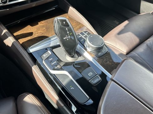 Used 2019 BMW 540i xDrive w/ M Sport Package AWD/4WD image 27