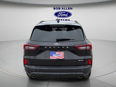 Used 2025 Ford Escape ST-Line image 12