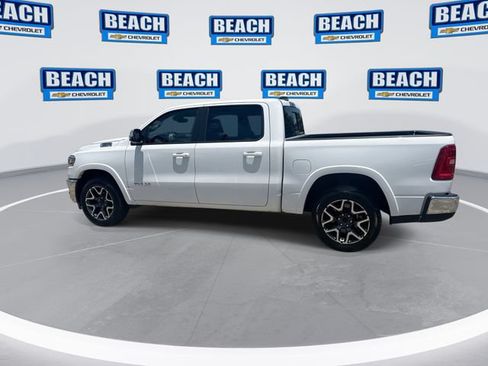 Used 2025 RAM 1500 Laramie AWD/4WD image 5