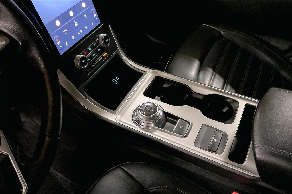 Certified 2024 Ford Edge SEL AWD/4WD image 16