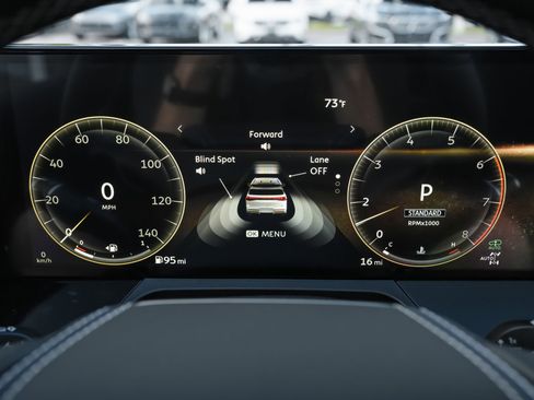 New 2026 INFINITI QX80 4WD image 10