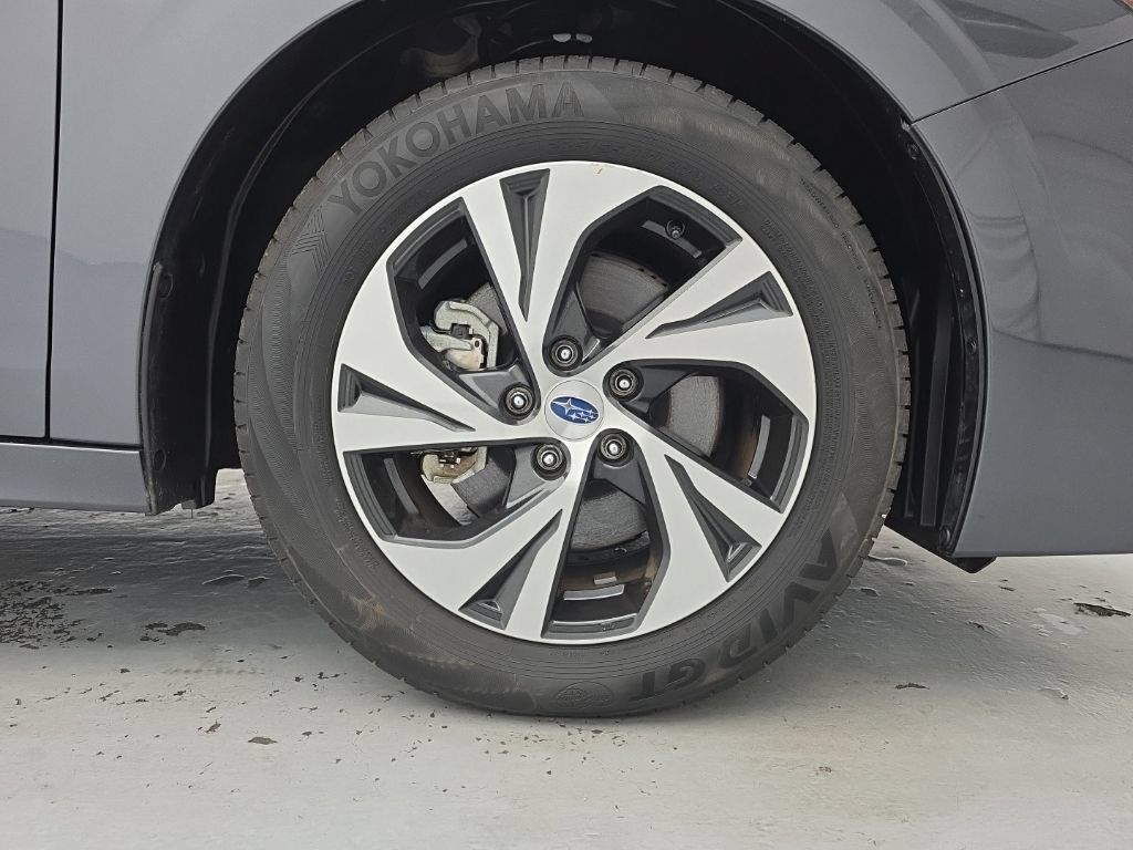 Used 2025 Subaru Legacy Premium AWD/4WD image 10