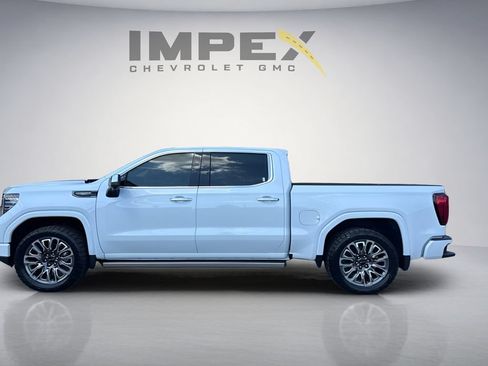 Used 2026 GMC Sierra 1500 Denali Ultimate AWD/4WD image 2
