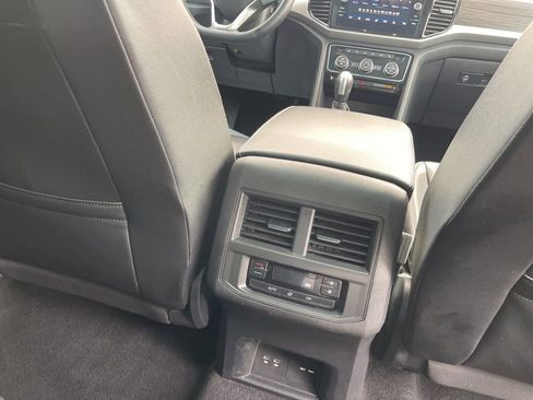 Used 2022 Volkswagen Atlas SE AWD/4WD image 23