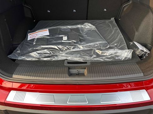New 2026 Nissan Rogue SV AWD/4WD image 15