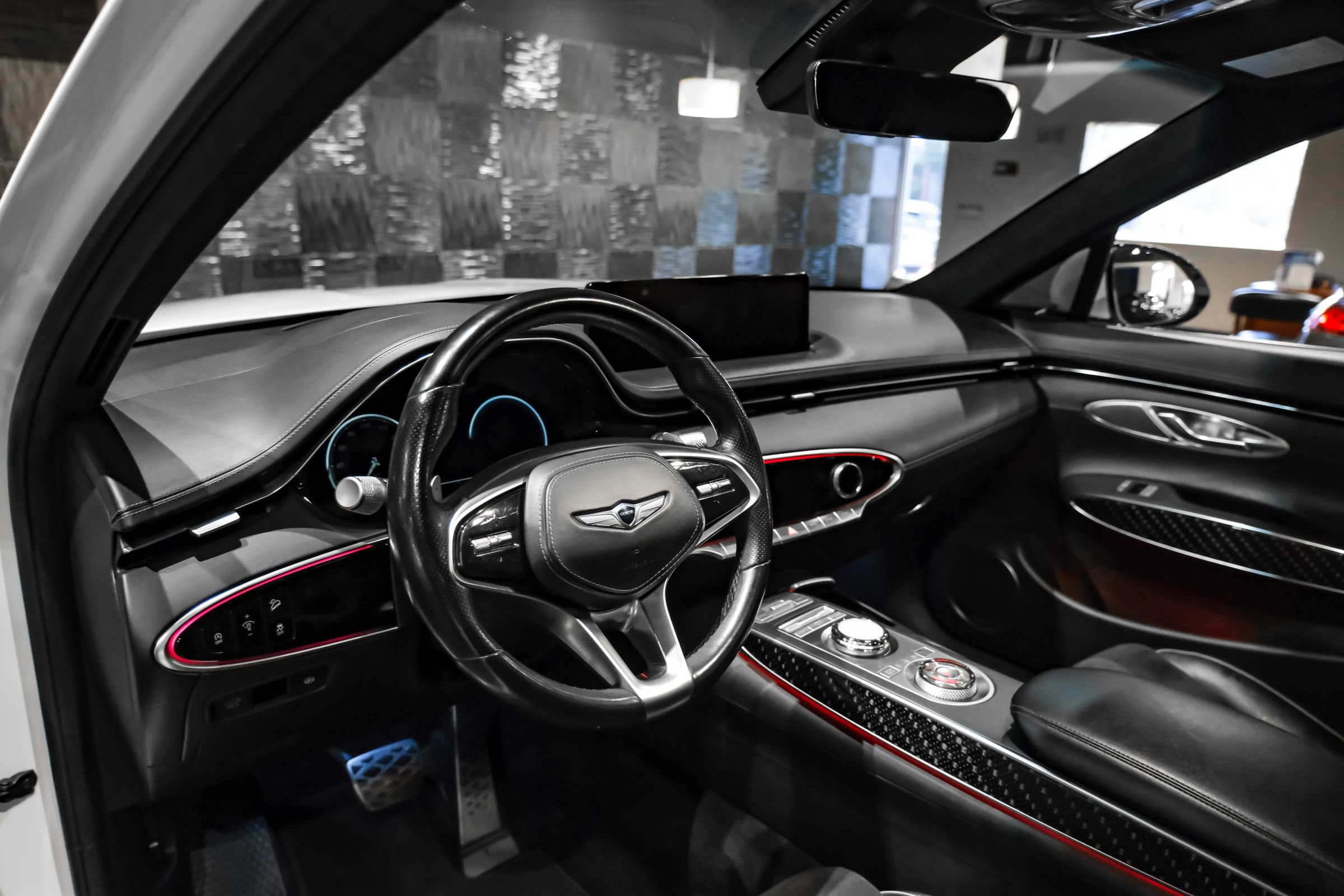 Used 2022 Genesis GV70 3.5T Sport w/ Sport Prestige Package AWD/4WD image 3