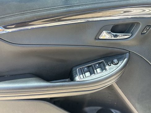 Used 2018 Chevrolet Impala Premier FWD image 11