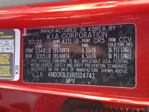 Used 2024 Kia Niro EX image 30