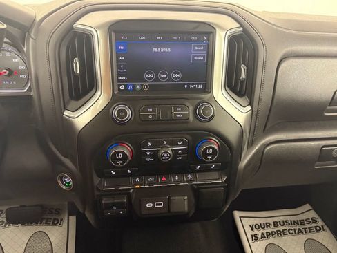 Used 2019 Chevrolet Silverado 1500 RST AWD/4WD image 26