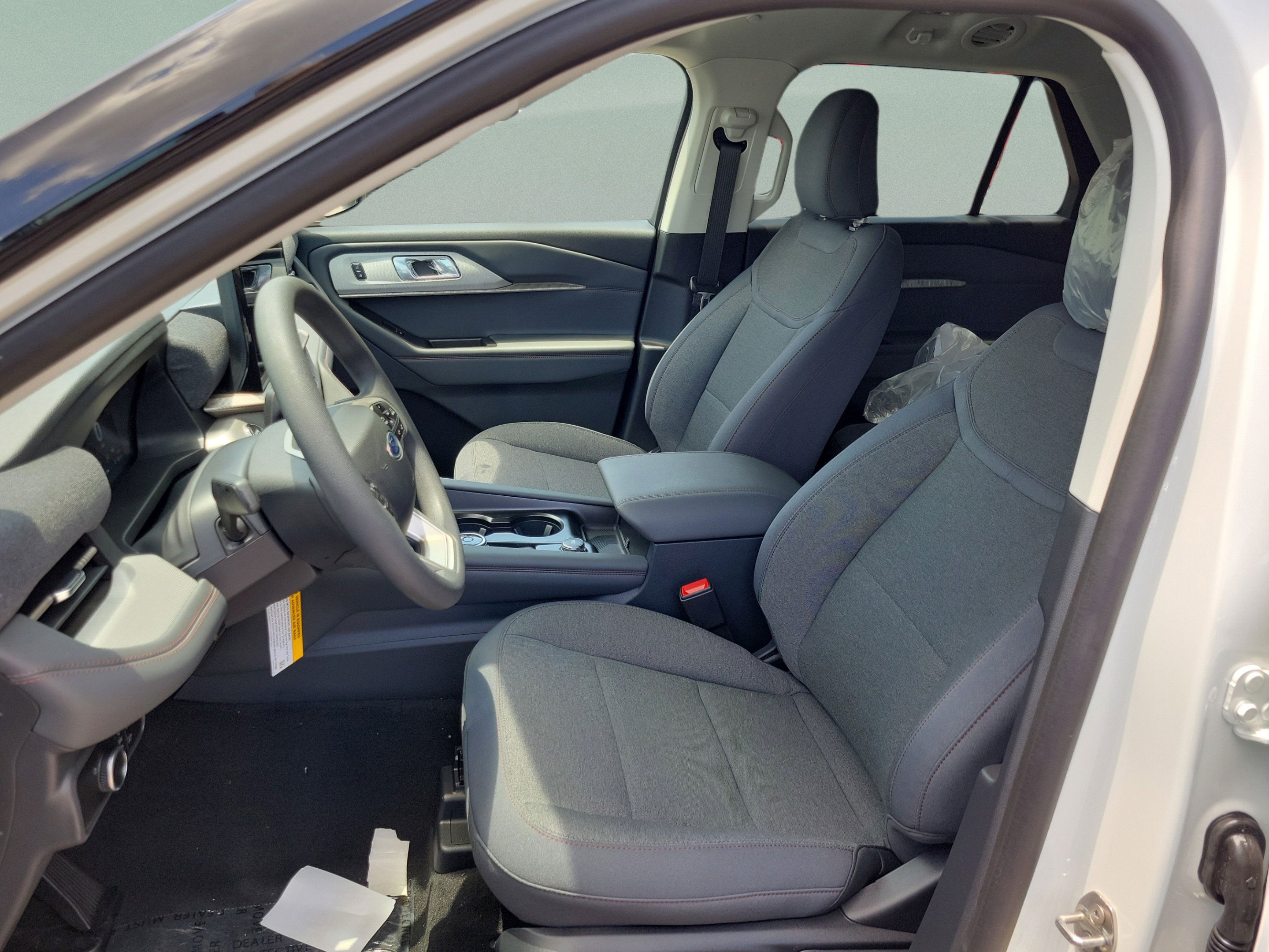 New 2026 Ford Explorer Active AWD/4WD image 15