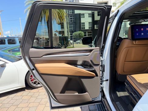 Used 2026 Cadillac Escalade Luxury w/ Touring Package AWD/4WD image 50