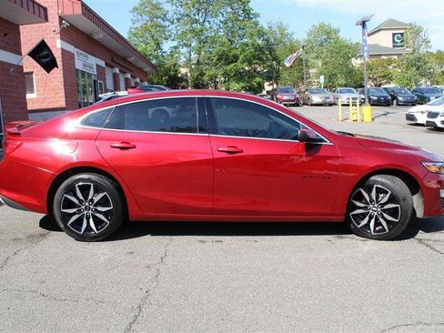 Used 2023 Chevrolet Malibu RS FWD image 6