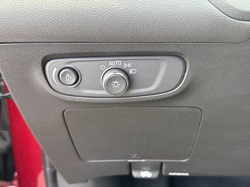 Certified 2024 Buick Encore GX Preferred FWD image 16