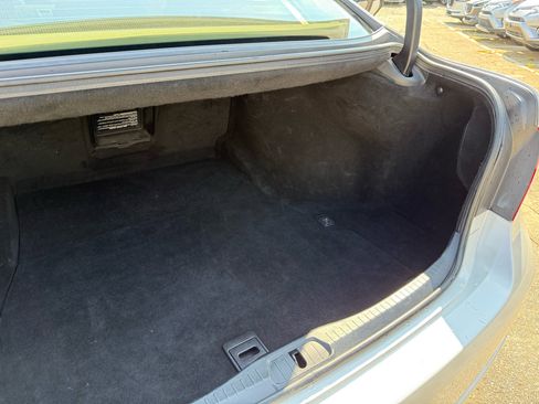 Used 2011 Lexus LS 460 Luxury image 41