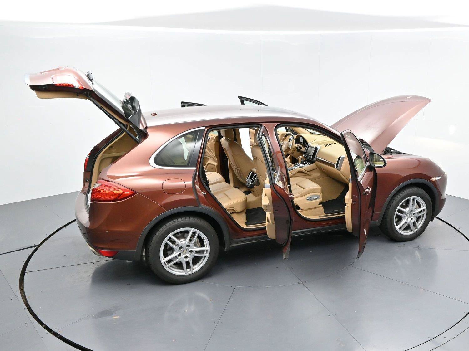 Used 2012 Porsche Cayenne S AWD/4WD image 43