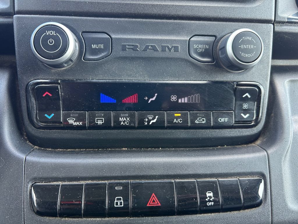 Used 2025 RAM ProMaster 3500 w/ Convenience Group FWD image 27