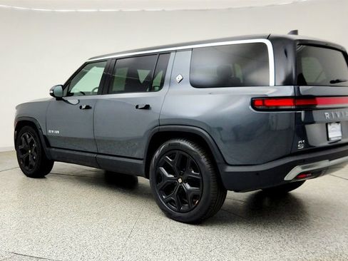Used 2024 Rivian R1S Adventure AWD/4WD image 7