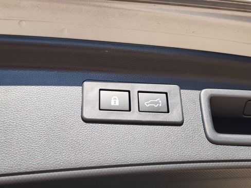 Used 2023 Subaru Forester Touring w/ Popular Package #2 image 45