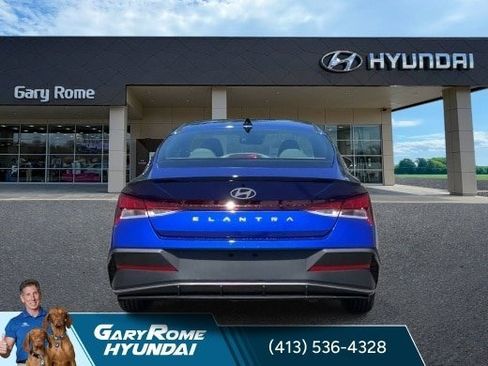 Certified 2025 Hyundai Elantra Sport FWD image 7