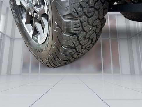 Used 2024 Jeep Wrangler Unlimited Rubicon 4xe AWD/4WD image 8