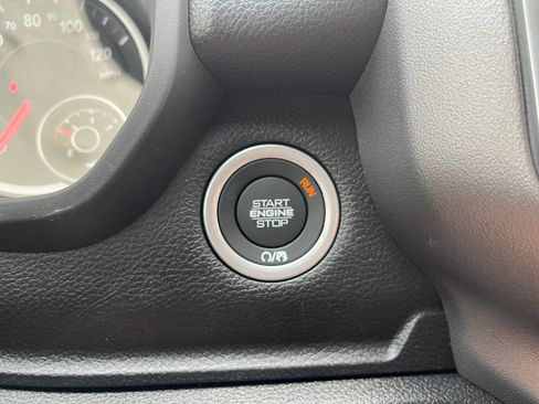 New 2026 RAM 1500 Express AWD/4WD image 21