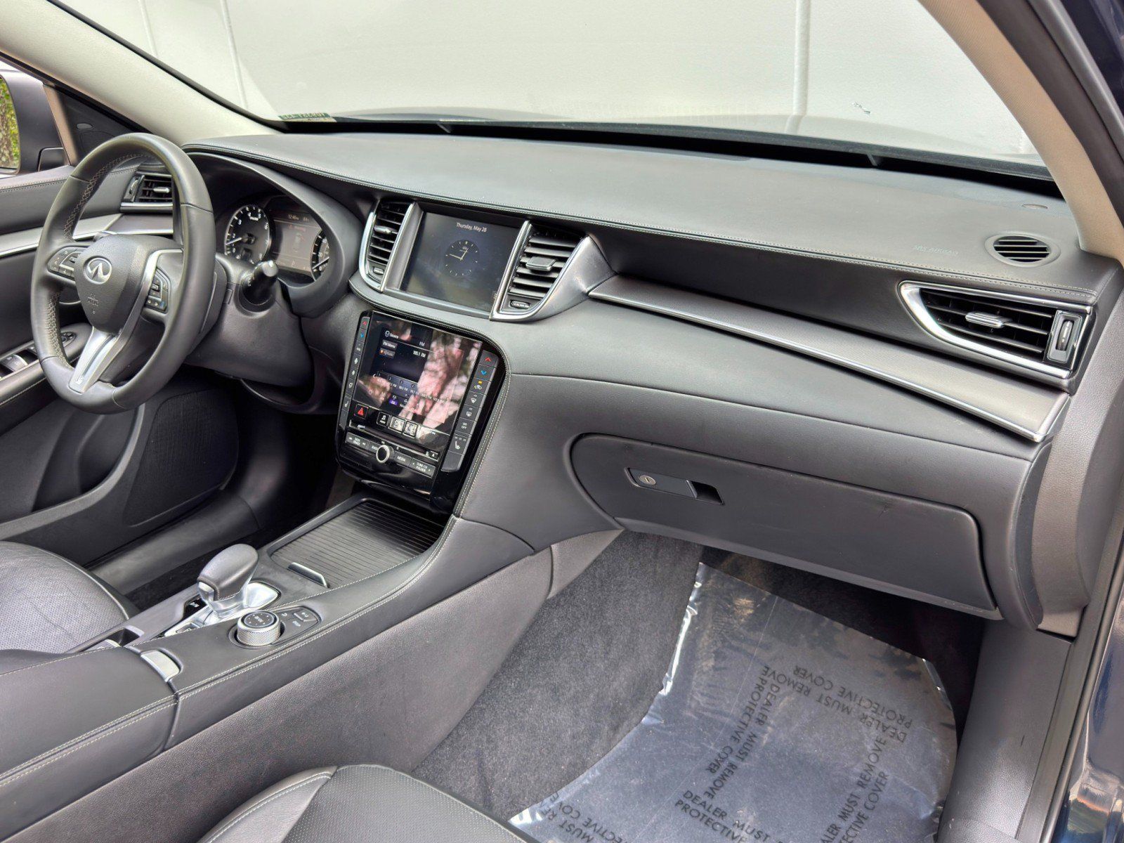 Used 2022 INFINITI QX50 Luxe FWD image 14