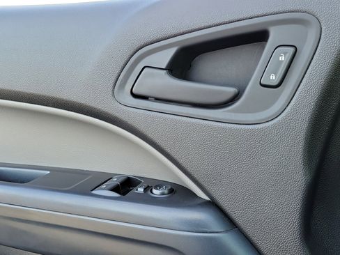 Used 2017 Chevrolet Colorado W/T w/ WT Convenience Package image 29