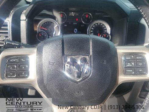 Used 2017 RAM 1500 Laramie w/ Convenience Group image 12