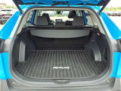 Used 2019 Toyota RAV4 XLE w/ Convenience Package AWD/4WD image 20