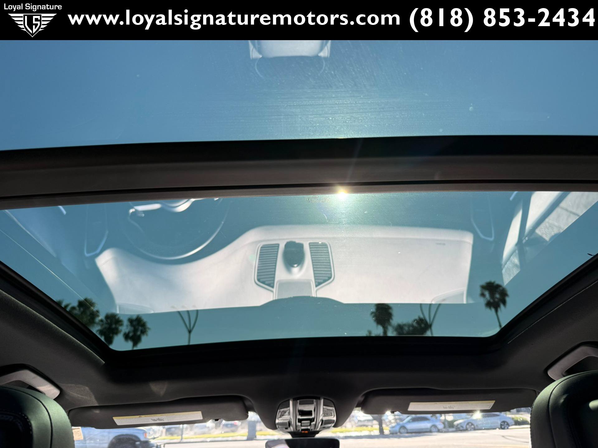 Used 2021 Porsche Cayenne AWD/4WD image 18