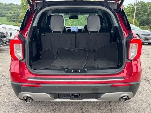 Used 2021 Ford Explorer Limited w/ Equipment Group 301A AWD/4WD image 5