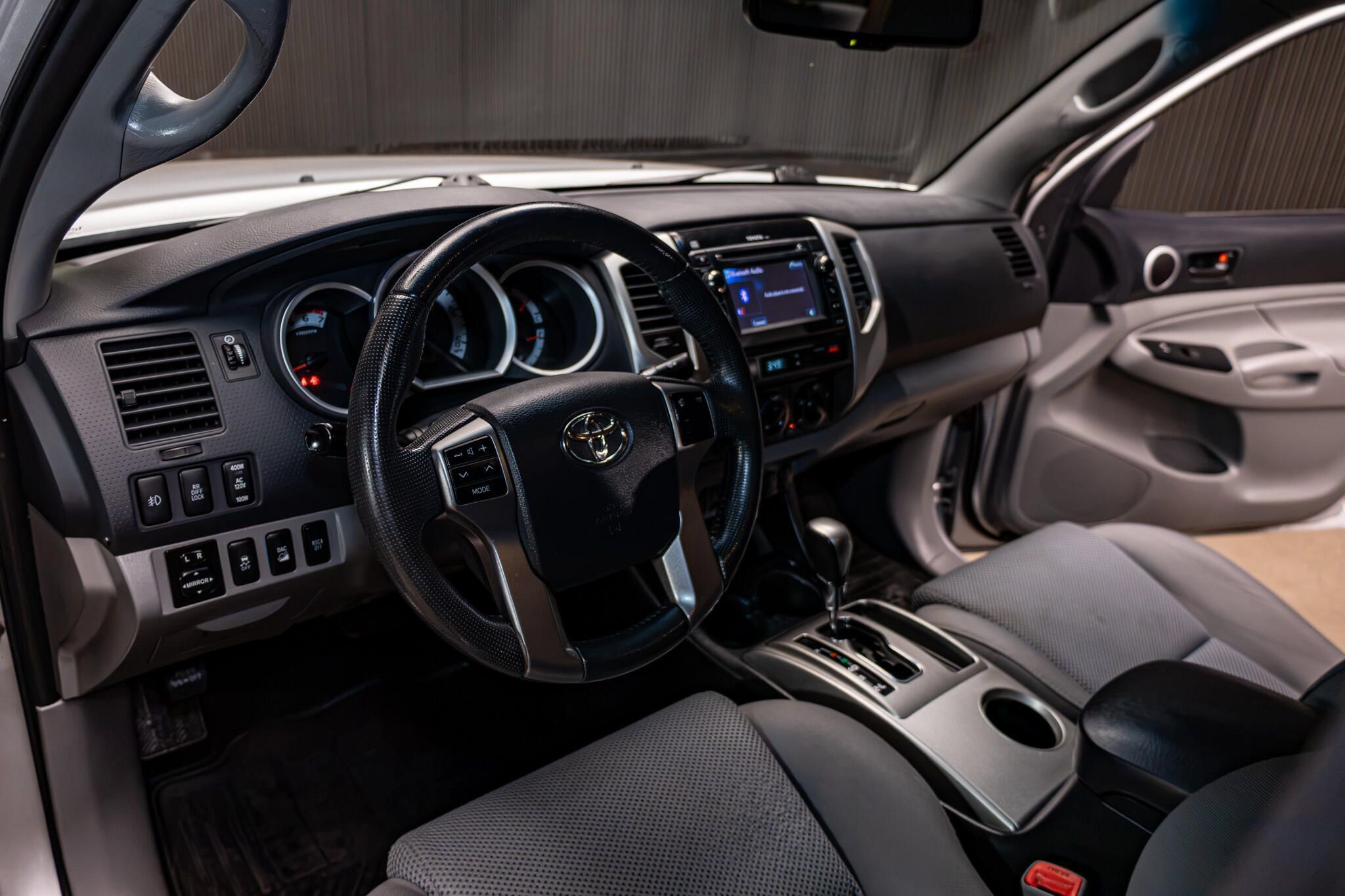 Used 2013 Toyota Tacoma 4x4 Double Cab w/ TRD Off-Road Pkg image 13