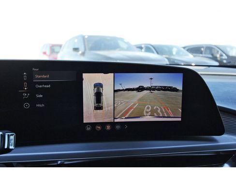 New 2026 Cadillac Lyriq Luxury image 17