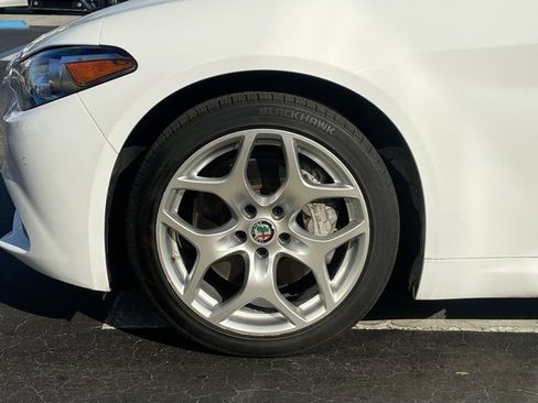 Used 2020 Alfa Romeo Giulia Ti image 10