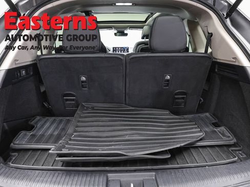 Used 2024 Acura MDX SH-AWD image 9