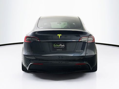 Used 2024 Tesla Model Y Long Range image 7