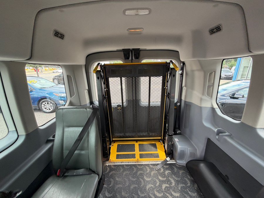 Used 2018 Ford Transit 350 XL RWD image 46