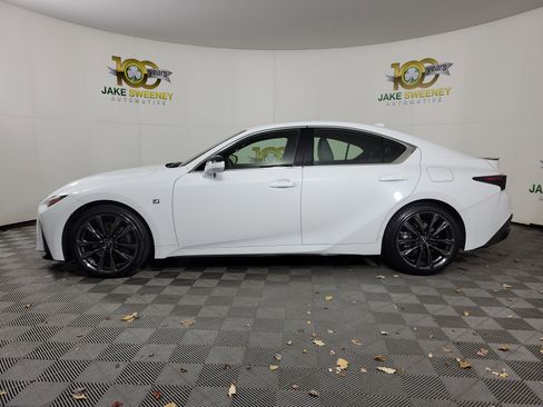Used 2022 Lexus IS 350 F Sport image 4
