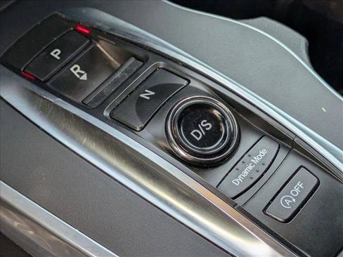 Used 2020 Acura MDX SH-AWD image 11