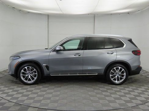 Used 2025 BMW X5 xDrive40i image 8