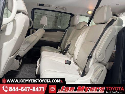 Used 2025 Honda Odyssey EX-L image 29