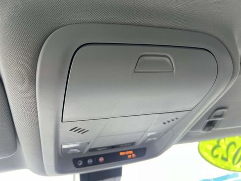 Certified 2023 Chevrolet Equinox LT AWD/4WD image 32