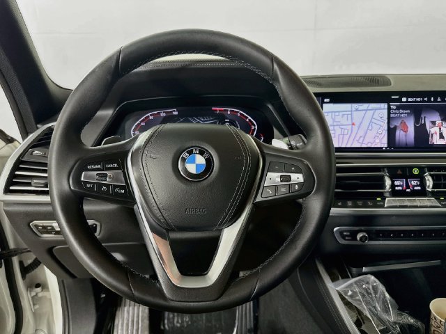 Used 2020 BMW X5 sDrive40i w/ Premium Package RWD image 12