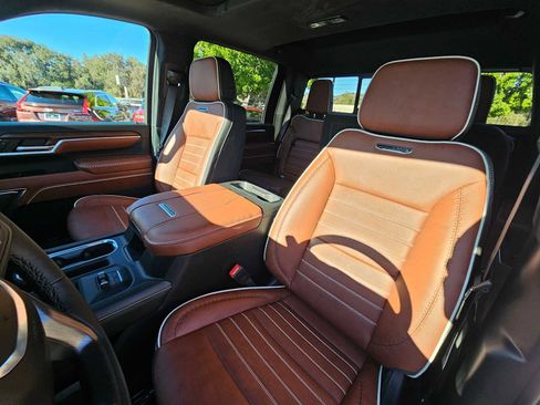 New 2025 GMC Sierra 2500 Denali Ultimate image 25