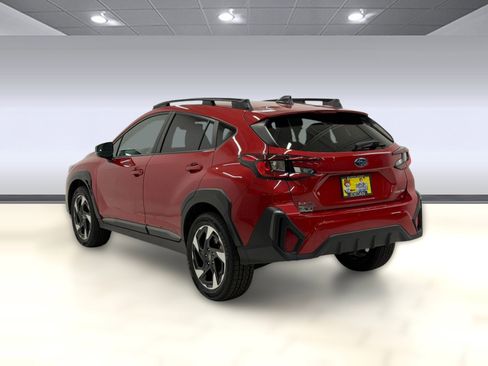 Used 2024 Subaru Crosstrek 2.5i Limited w/ Crosstrek Mirror Package AWD/4WD image 2