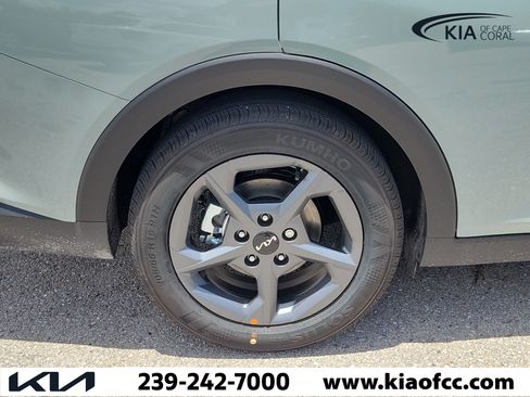 New 2026 Kia K4 FWD image 9