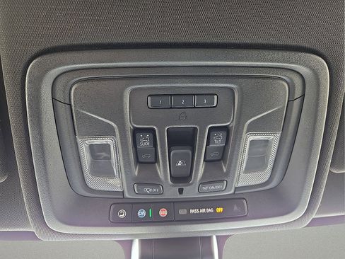 Used 2022 Chevrolet Silverado 2500 High Country w/ LPO, Hitch Package AWD/4WD image 22