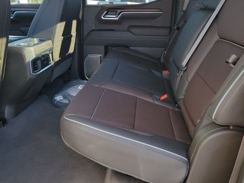 New 2026 GMC Sierra 1500 Denali w/ Technology Package image 7