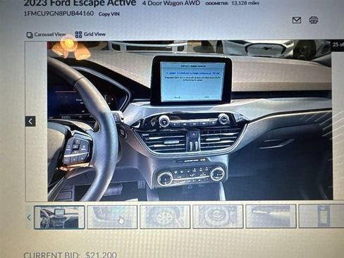 Used 2023 Ford Escape Active AWD/4WD image 18