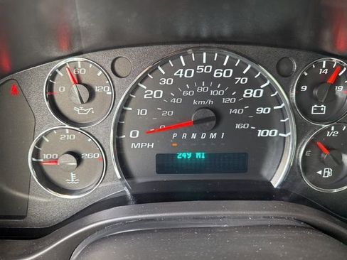 New 2025 Chevrolet Express 4500 w/ Power Convenience Package RWD image 21